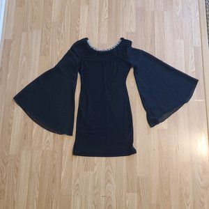 Black slip mini, Sheer flowy sleeves  *worn once*